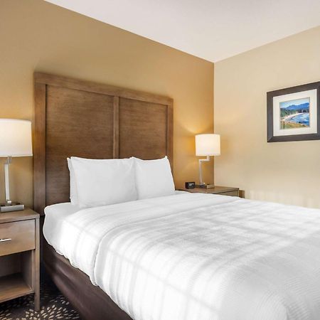 Best Western Columbia River Waterfront Hotel Astoria Extérieur photo
